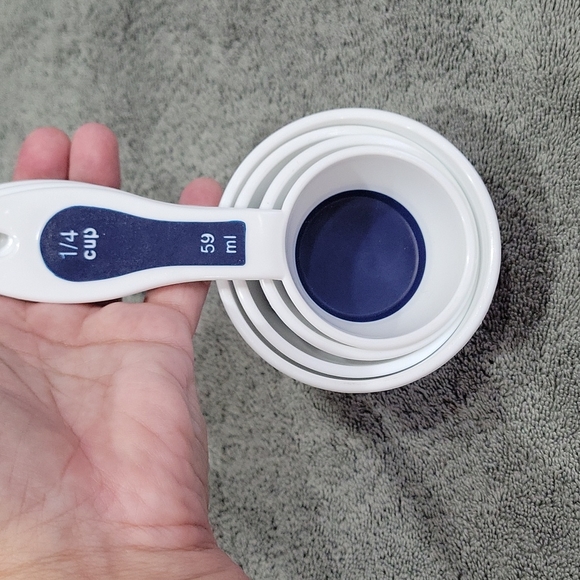 New Set of Measuring Cups & Spoons!!! - Picture 2 of 11